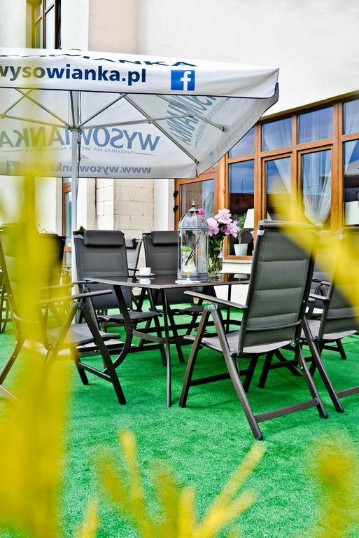 Hotel Sportwerk Tyniec Maly Bagian luar foto