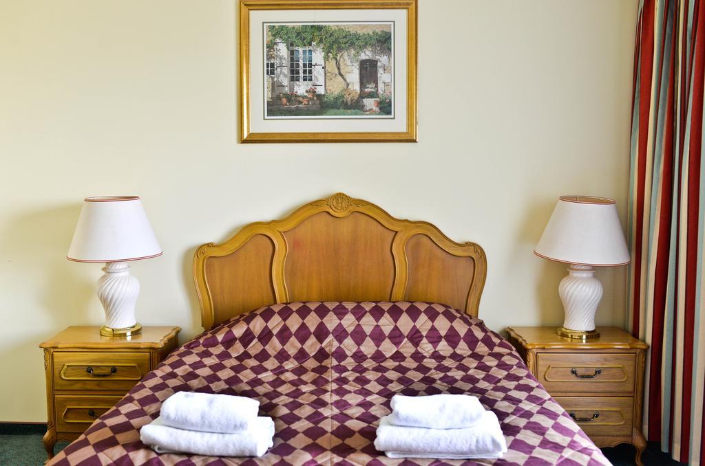 Hotel Sportwerk Tyniec Maly Ruang foto